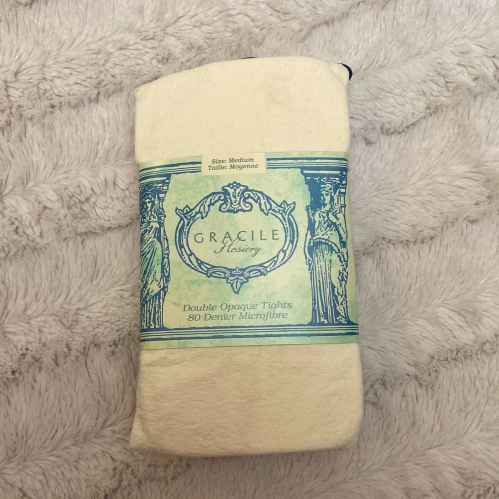 Vintage Gracile Hosiery in Opaque cream NWT